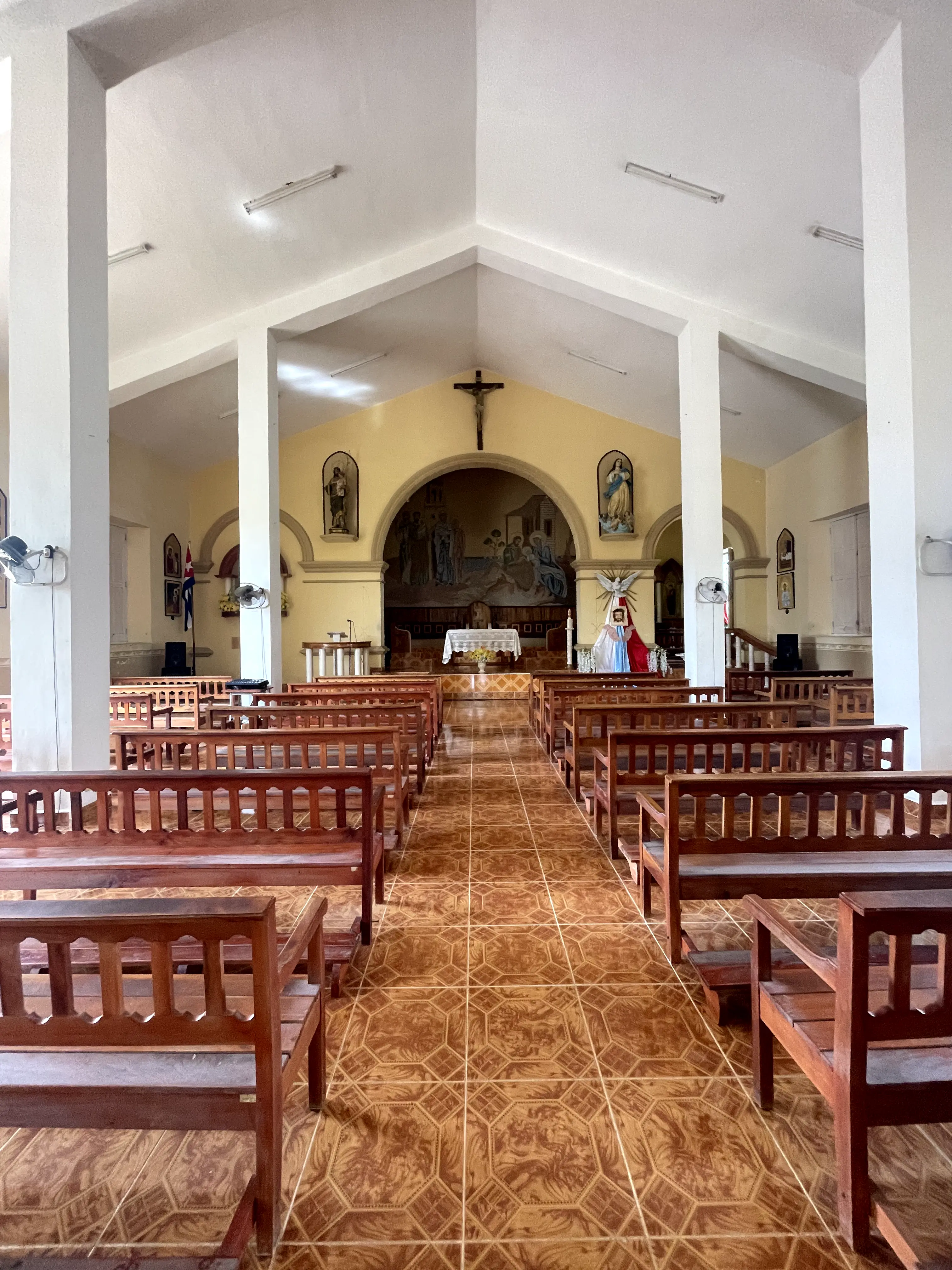 Interior del Templo Parroquial
